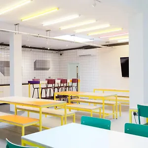  Hostel Via Limehouse
